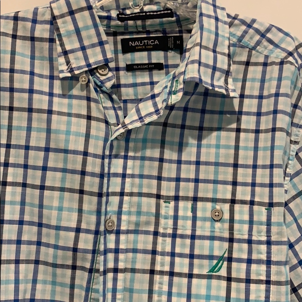 Nautica button down - Picture 2 of 2